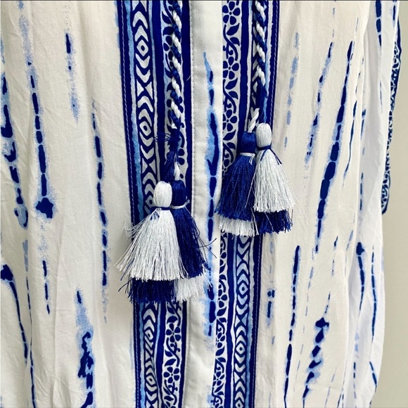 Chico’s Tie Dye Striped Floral Tassel Blouse 0P S White Blue Boho Coastal Top - Picture 12 of 14